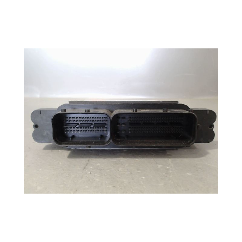 CALCULATEUR MOTEUR VOLKSWAGEN GOLF