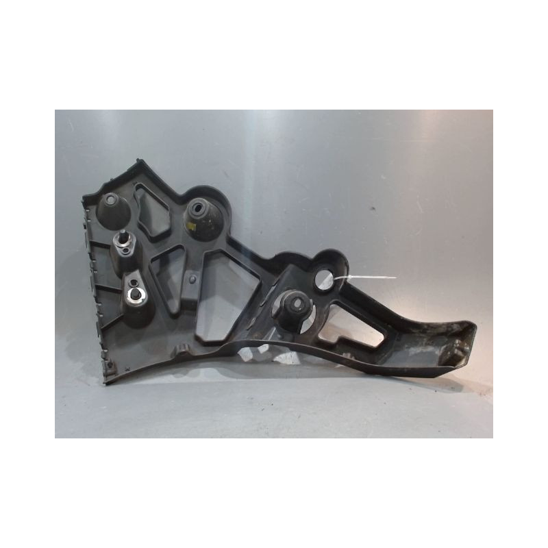 SUPPORT PARE-CHOC ARD RENAULT MEGANE