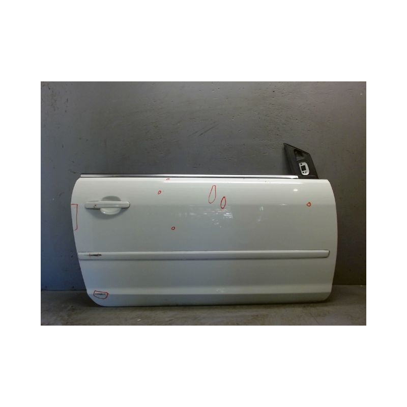 PORTE AVANT DROIT FORD FOCUS