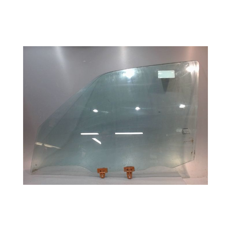 GLACE PORTE AVG NISSAN JUKE