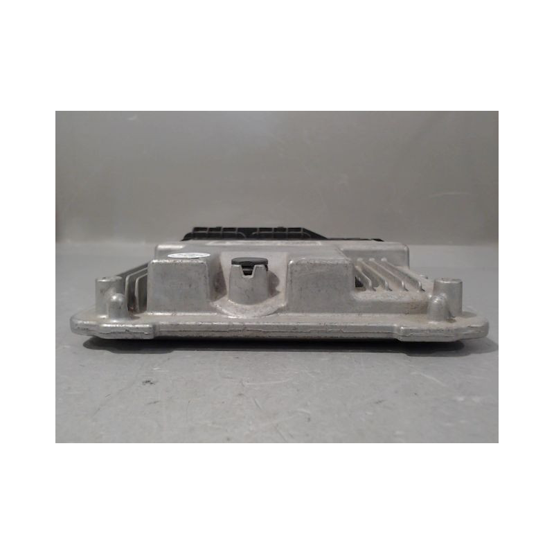 CALCULATEUR MOTEUR FORD ECOSPORT