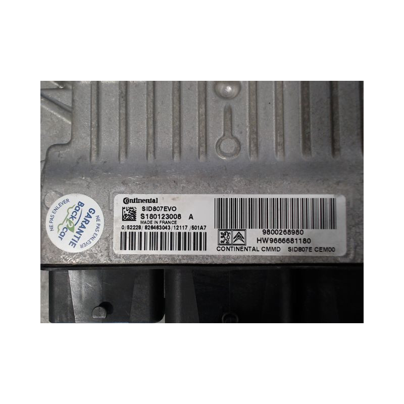 CALCULATEUR MOTEUR PEUGEOT 5008