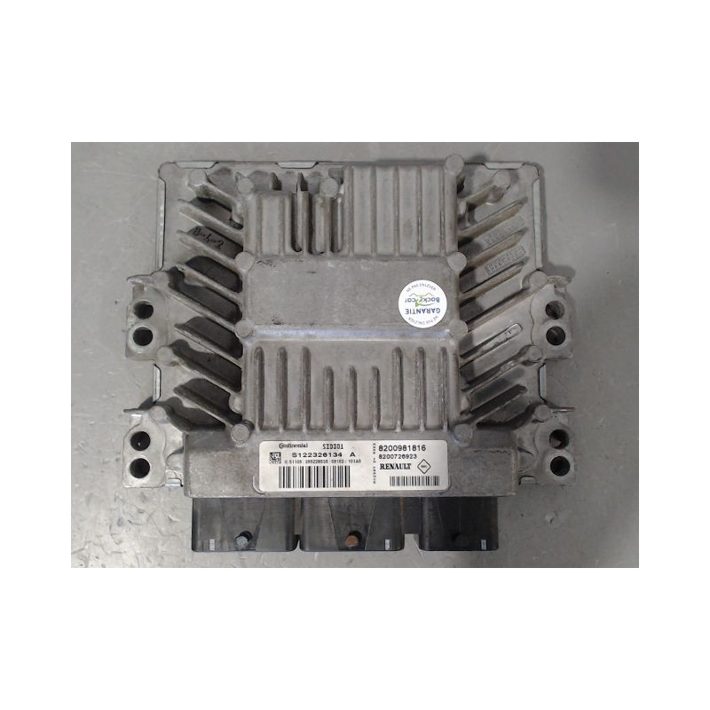 CALCULATEUR MOTEUR RENAULT LAGUNA