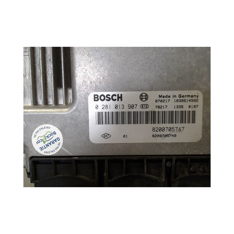 CALCULATEUR MOTEUR RENAULT MEGANE