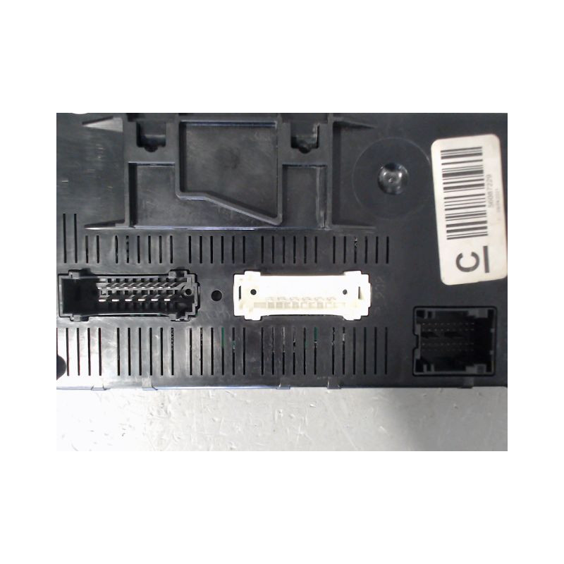 BOITIER GESTION HABITACLE RENAULT CLIO