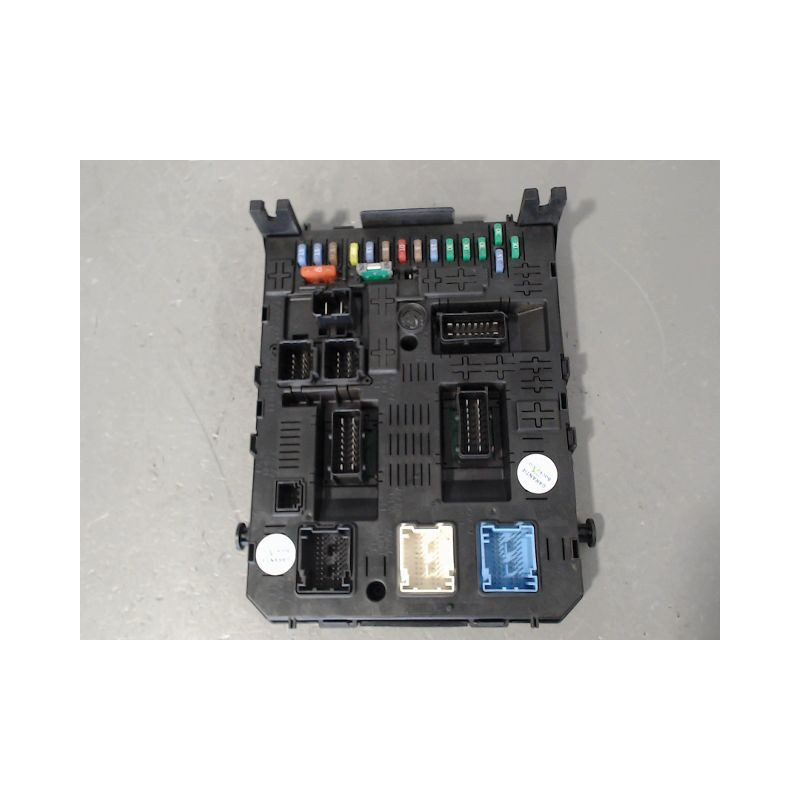 BOITIER GESTION HABITACLE PEUGEOT 3008
