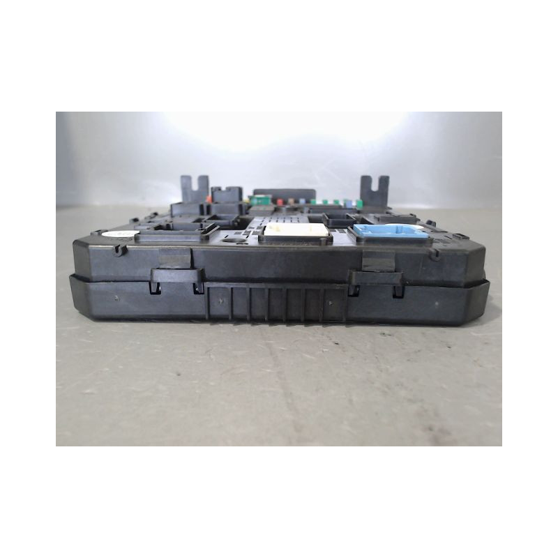 BOITIER GESTION HABITACLE PEUGEOT 3008