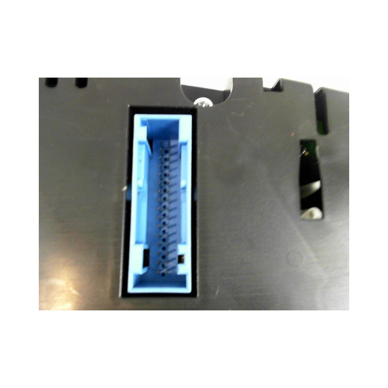 BLOC COMPTEURS VOLKSWAGEN TOURAN 09-