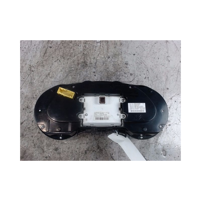 BLOC COMPTEURS PEUGEOT 3008 2009-