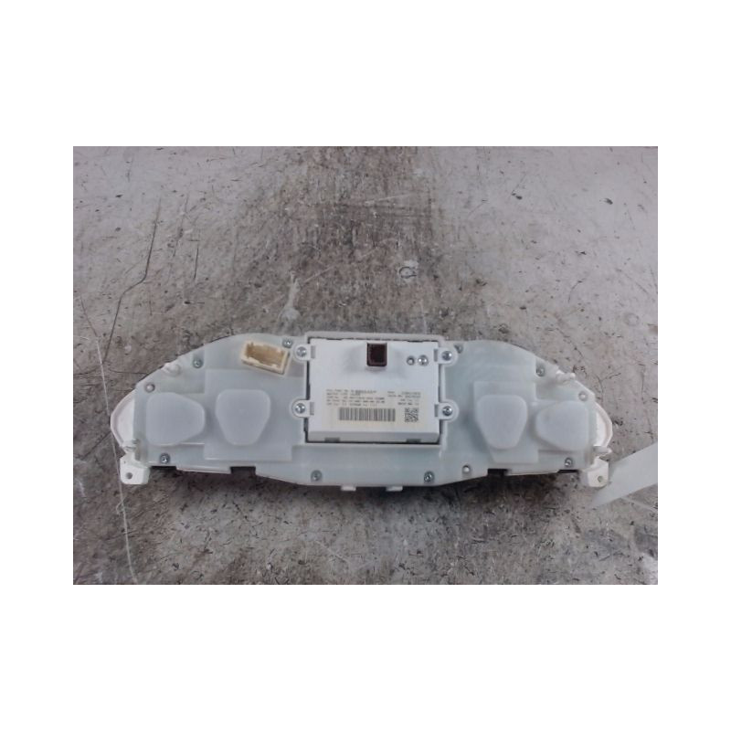 BLOC COMPTEURS PEUGEOT 208