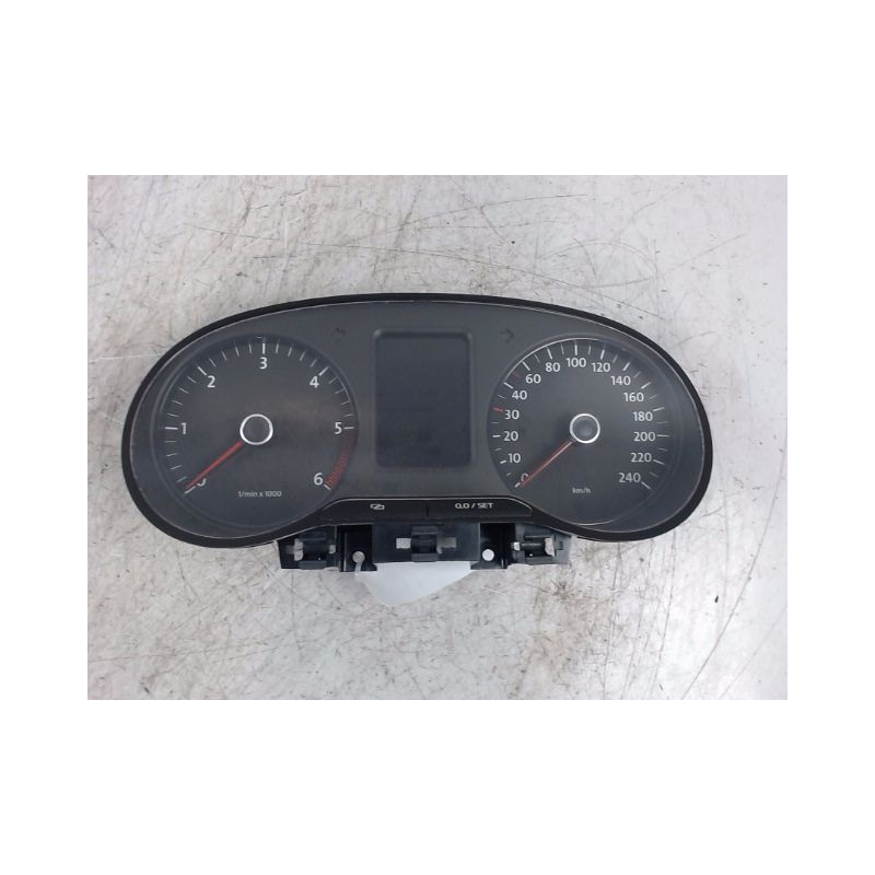 BLOC COMPTEURS VOLKSWAGEN POLO 2009-