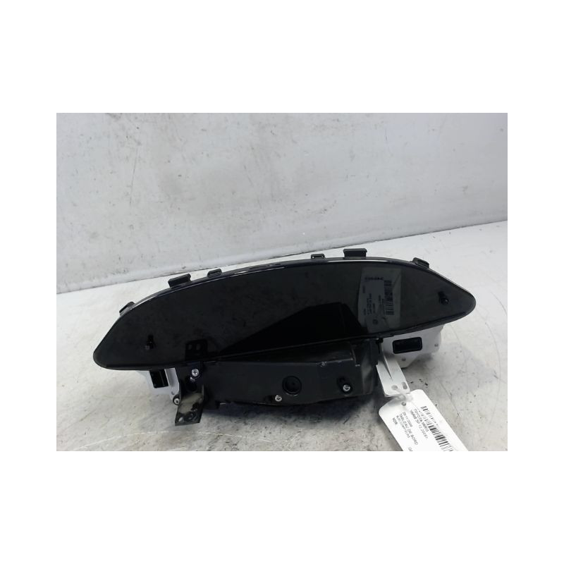 BLOC COMPTEURS TOYOTA YARIS 2005-