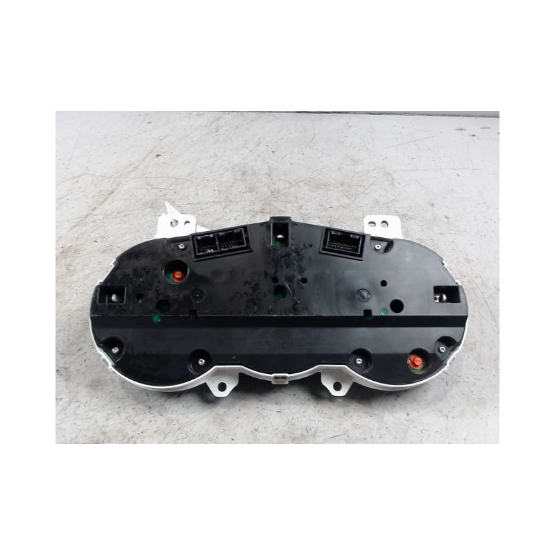 BLOC COMPTEURS KIA VENGA 09-