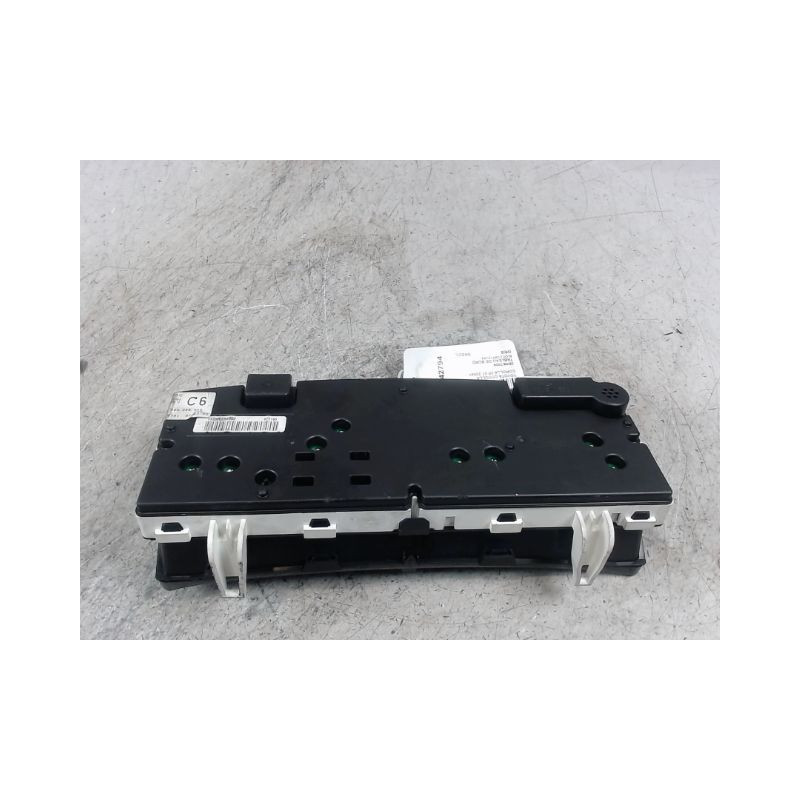 BLOC COMPTEURS TOYOTA COROLLA 2004-