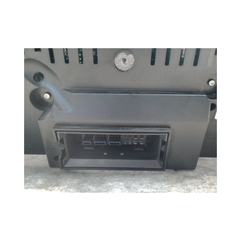 BLOC COMPTEURS VOLKSWAGEN GOLF V 2003-2009