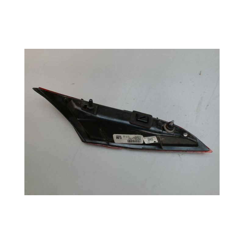 FEU ARRIERE INTERIEUR DROIT OPEL INSIGNIA