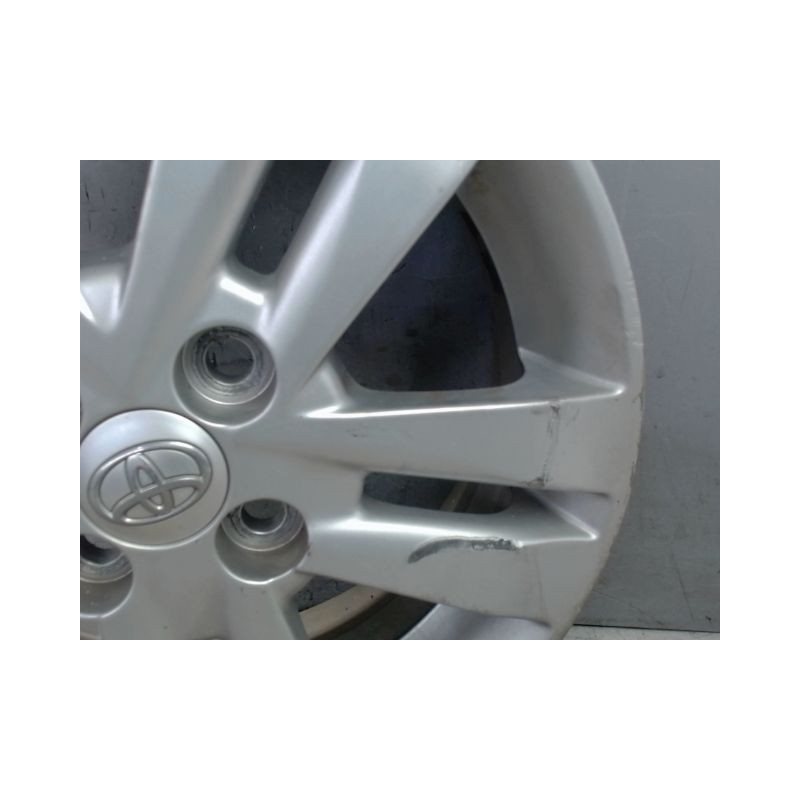 JANTE ALUMINIUM TOYOTA IQ 2008-