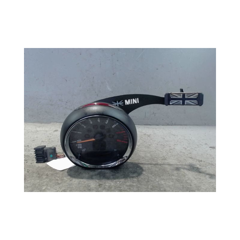 COMPTE TOURS MINI MINI 2010-
