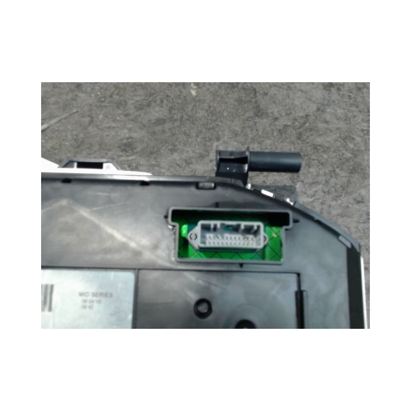 BLOC COMPTEURS RENAULT CLIO III 2010-