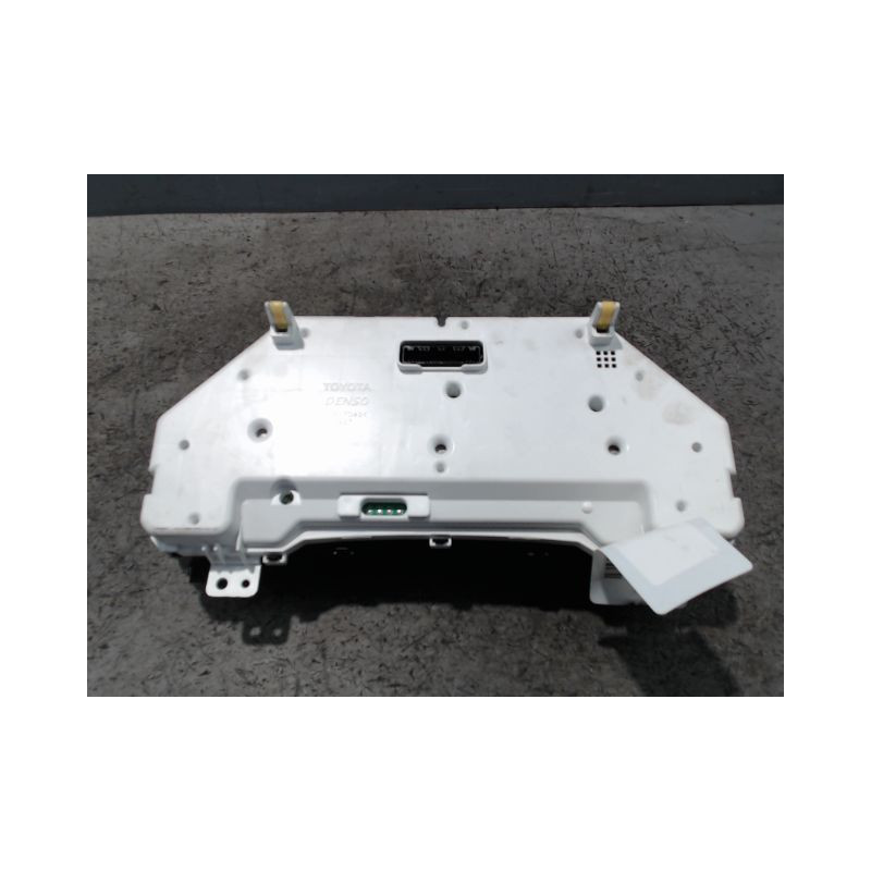 BLOC COMPTEURS LEXUS CT200H