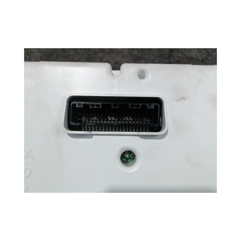BLOC COMPTEURS LEXUS CT200H