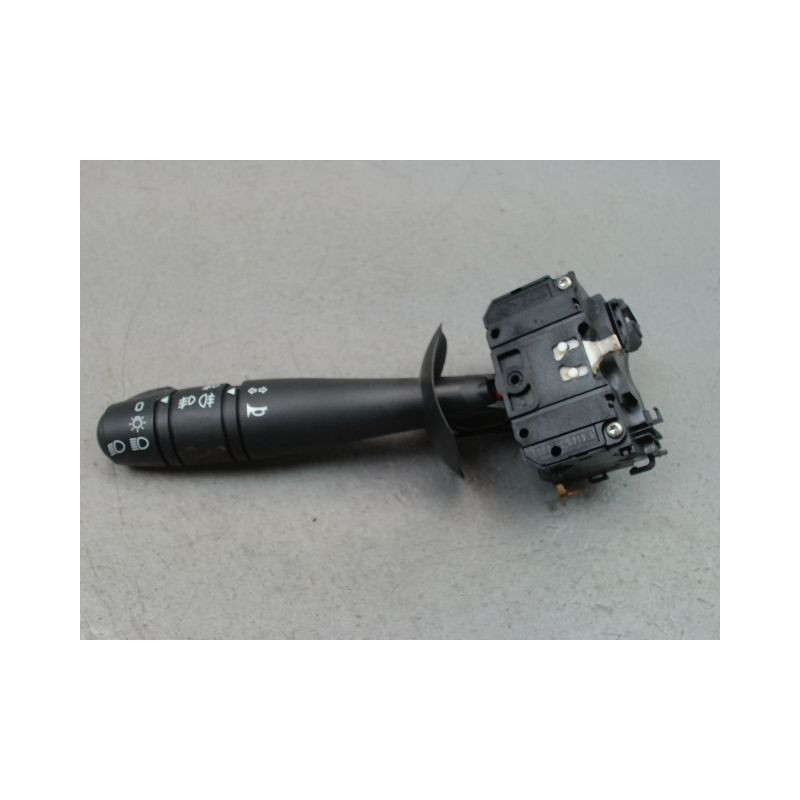 COMMANDE ECLAIRAGE RENAULT TWINGO II Phase 1 2007-2011