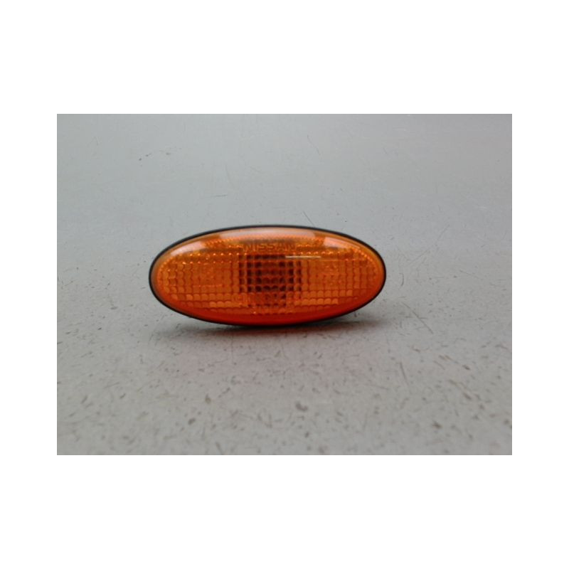REPETITEUR AILE DROIT NISSAN PICK-UP KING CAB 2P III Phase 2 2002-2006