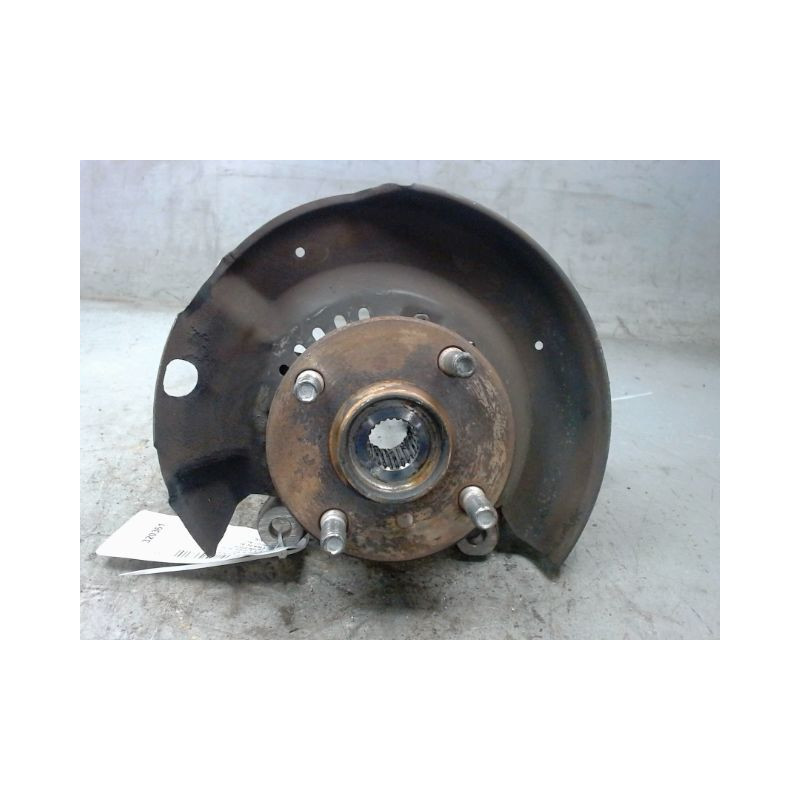 PIVOT AVANT DROIT TOYOTA YARIS -2003