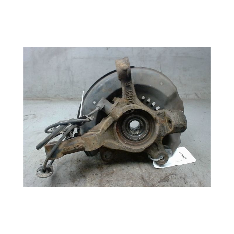 PIVOT AVANT DROIT TOYOTA YARIS -2003
