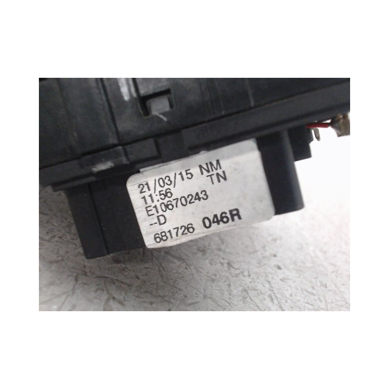 COMMANDE ESSUIE GLACE DACIA SANDERO