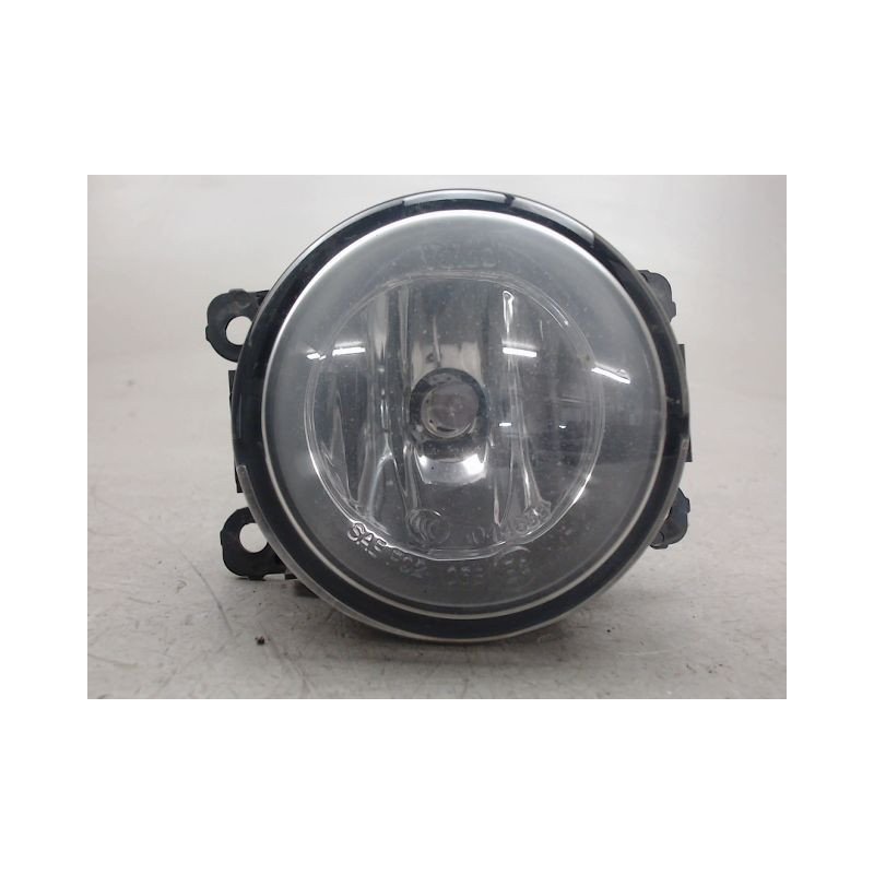 PHARE ANTIBROUILLARD AVANT DROIT FORD FIESTA