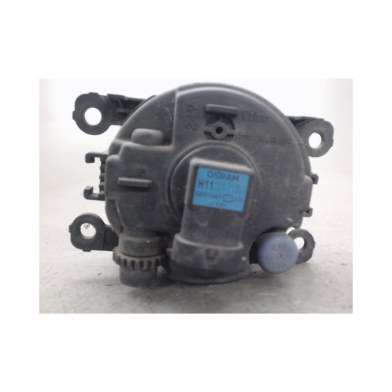 PHARE ANTIBROUILLARD AVANT DROIT FORD FIESTA