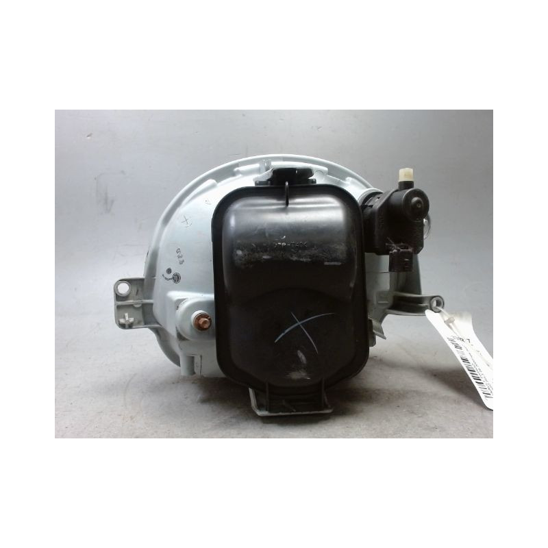 PHARE DROIT RENAULT TWINGO