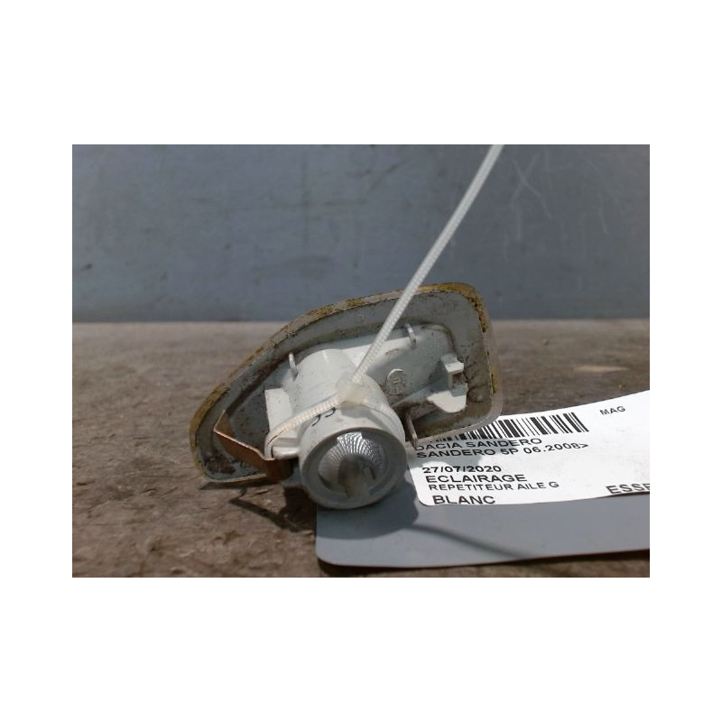 REPETITEUR AILE GAUCHE DACIA SANDERO 2008-