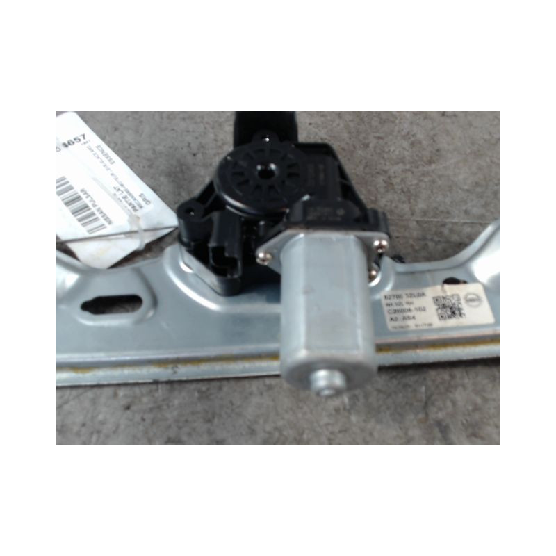 MECANISME+MOTEUR LEVE-GLACE ARRIERE DROIT NISSAN PULSAR