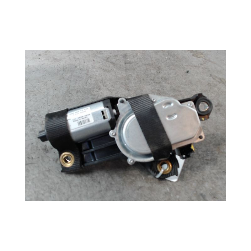 MOTEUR ESSUIE-GLACE ARRIERE VOLVO C30