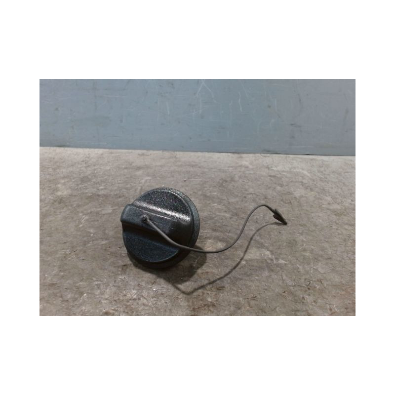BOUCHON RESERVOIR A CARBURANT RENAULT CLIO IV