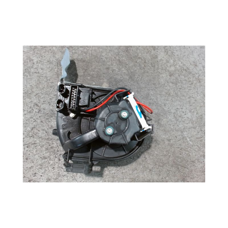 MOTEUR VENTILATEUR CHAUFFAGE RENAULT KANGOO 2003-2007