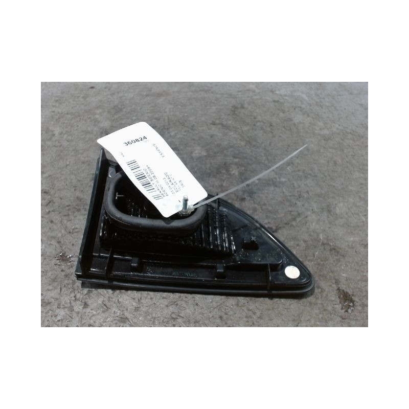 FEU ARRIERE INTERIEUR DROIT RENAULT SCENIC III 2009-