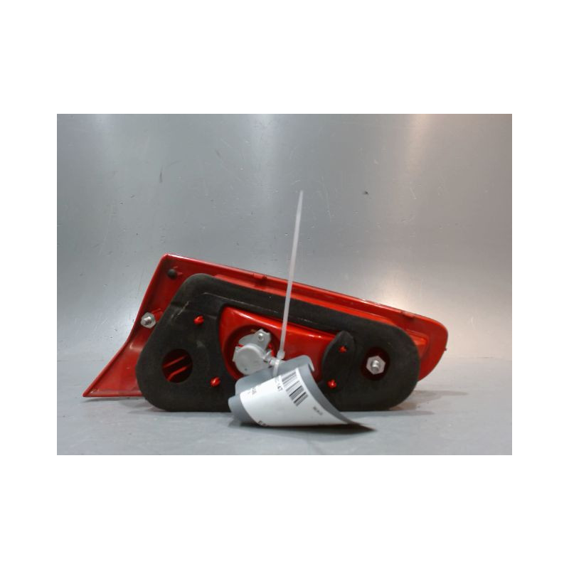 FEU ARRIERE INTERIEUR GAUCHE ALFA ROMEO 147