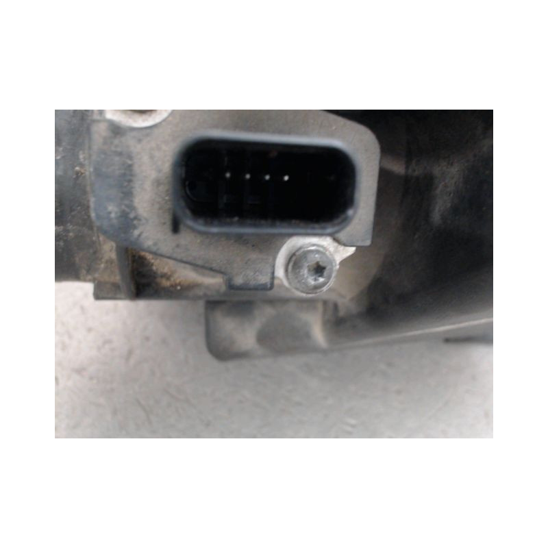 BOITIER FILTRE A AIR FORD FIESTA
