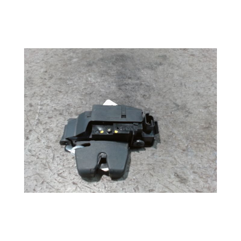 SERRURE HAYON  CITROEN C4 2010-