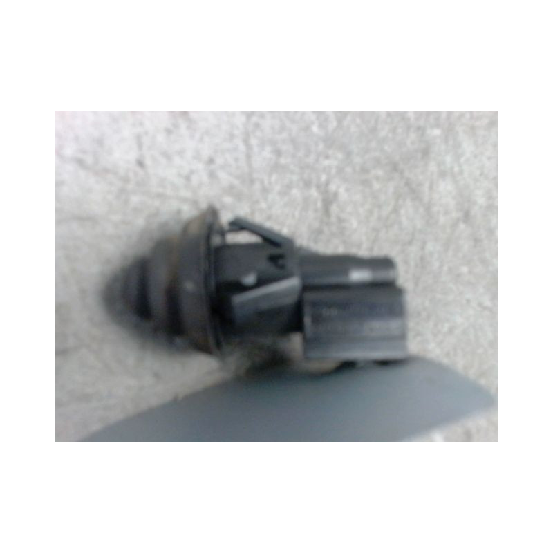 CONTACTEUR PORTE AVANT DROIT RENAULT CLIO II PH.1 98-2001