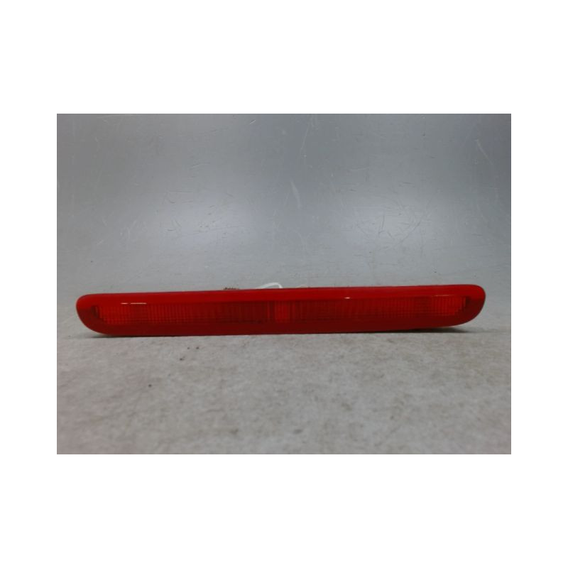 FEUX STOP SUPPLEMENTAIRE RENAULT LAGUNA II 00-2005