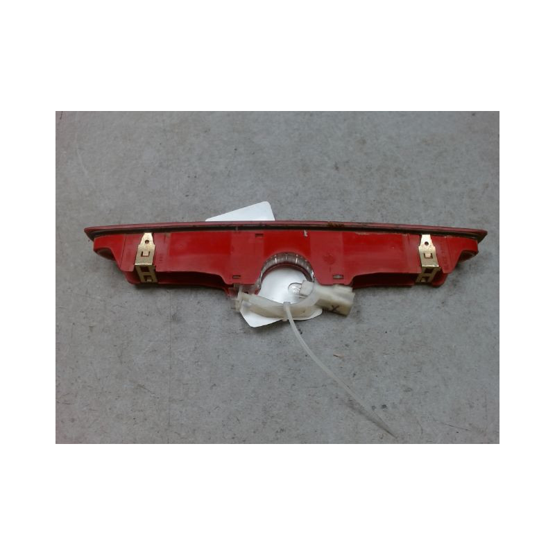 FEUX STOP SUPPLEMENTAIRE RENAULT LAGUNA II 00-2005