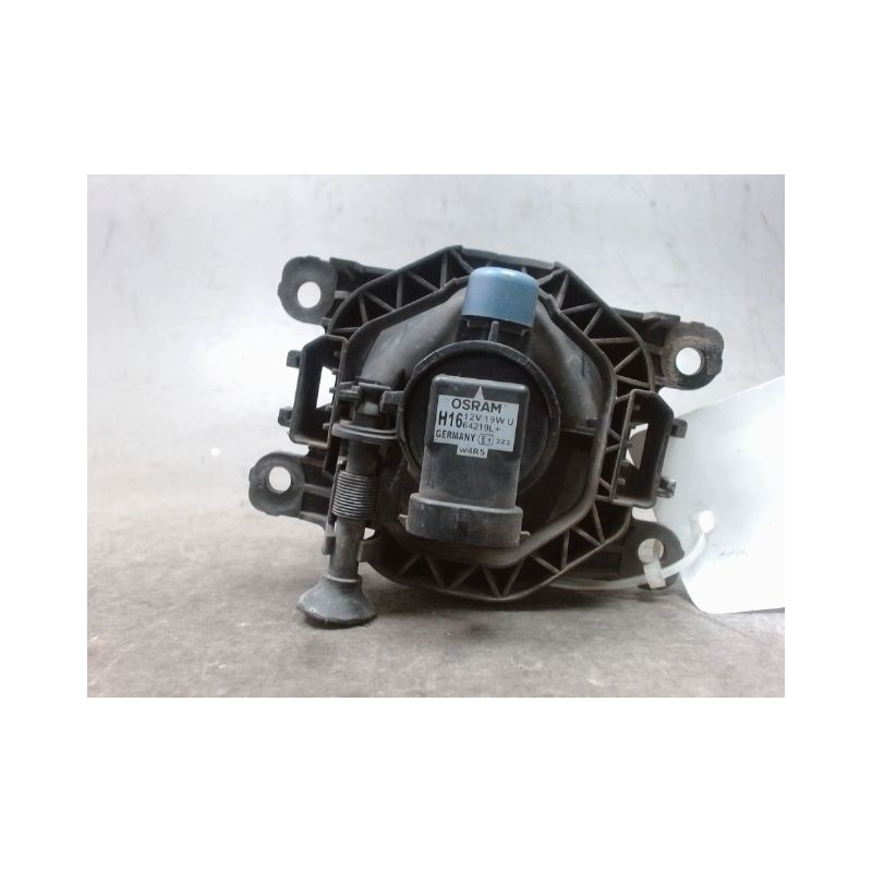 PHARE ANTIBROUILLARD AVANT DROIT RENAULT CAPTUR