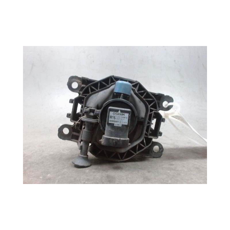 PHARE ANTIBROUILLARD AVANT GAUCHE RENAULT CAPTUR