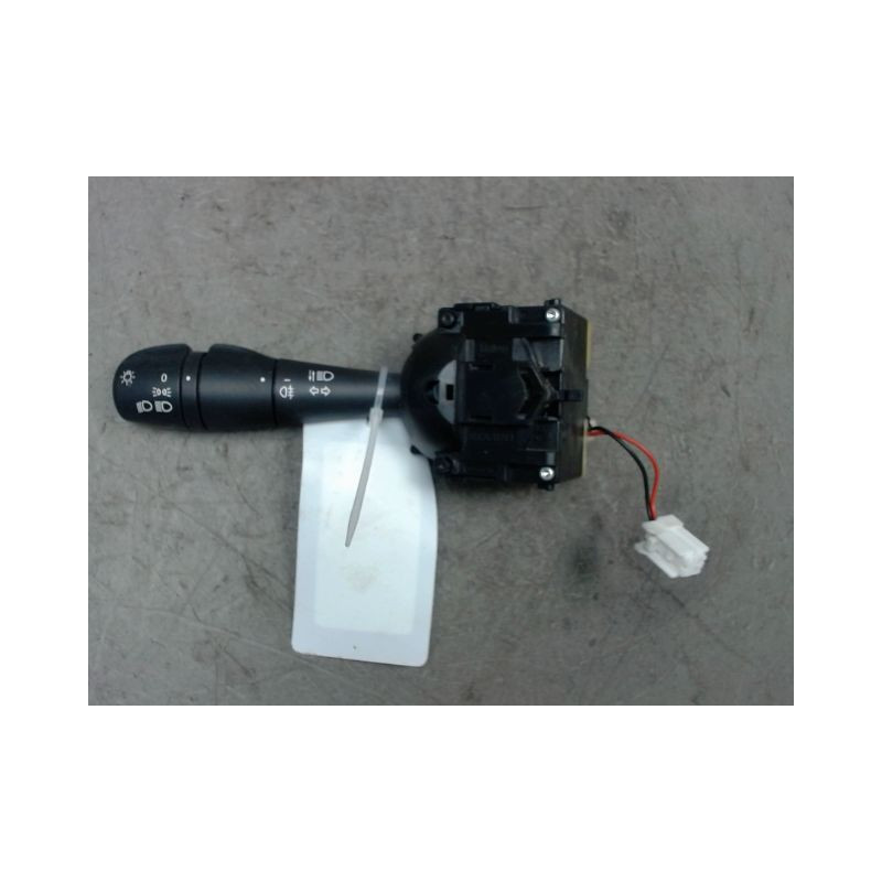 COMMANDE CLIGNOTANT RENAULT CAPTUR