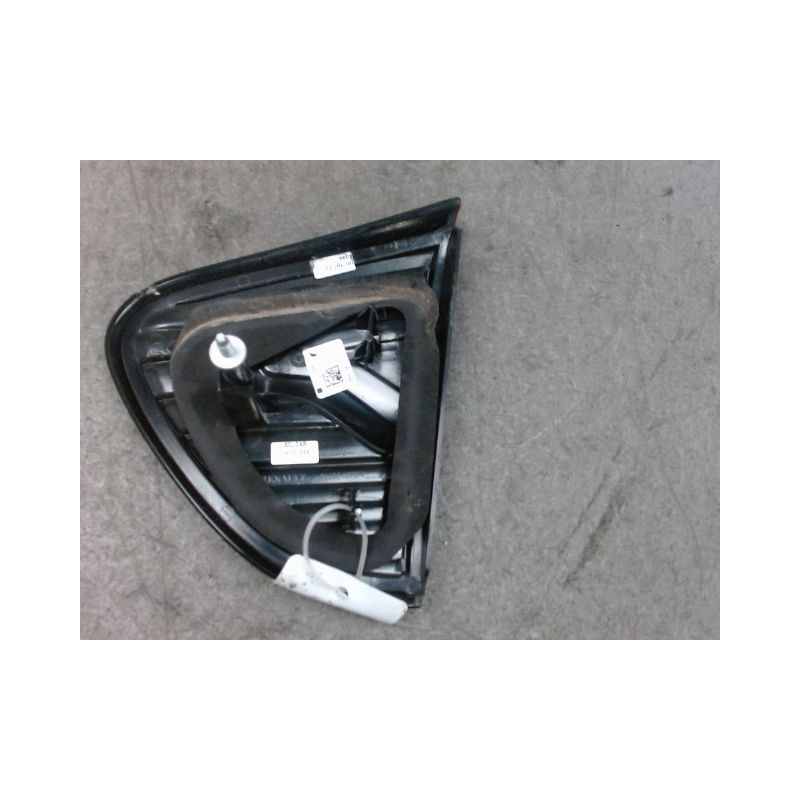 FEU ARRIERE INTERIEUR GAUCHE RENAULT CAPTUR