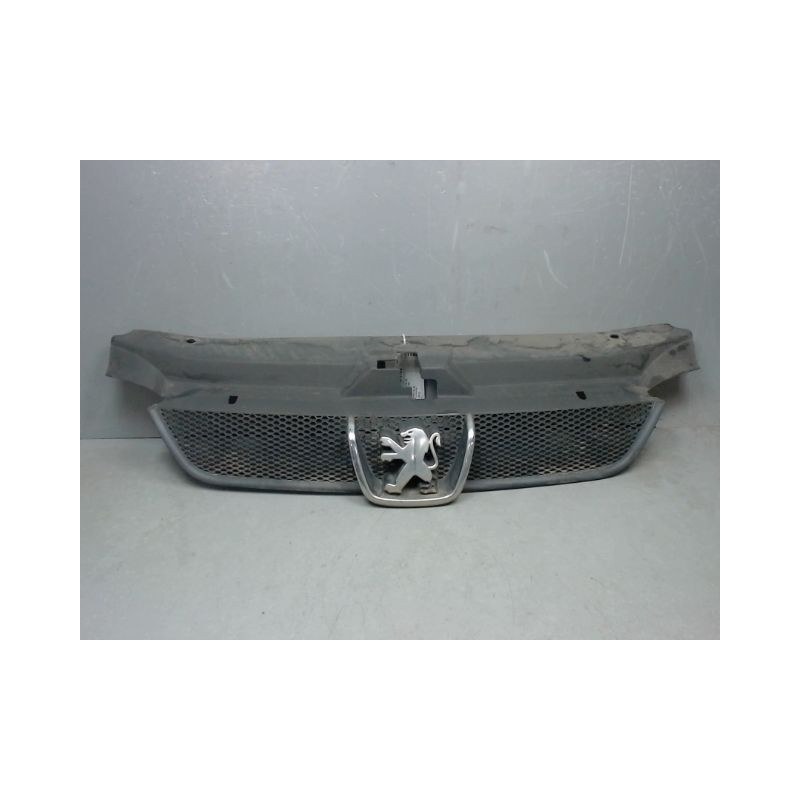 CALANDRE PEUGEOT 406 99-04
